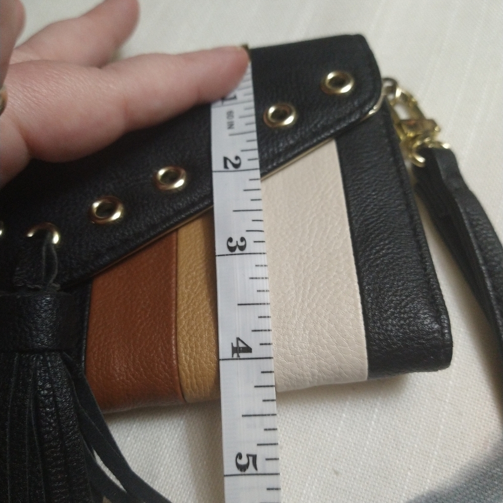 Steve Madden Wallet - Picture 7 of 8